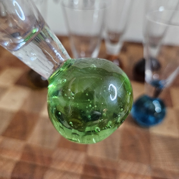 Set of 6 Vintage Bubble Ball Base Bullicante Shot Cordial Glasses MCM Bar Cart - Picture 6 of 11